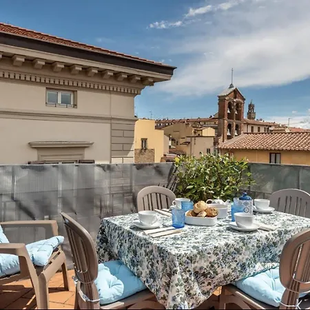 Yd Giulietta Penthouse With Terrace Apartment Florenz